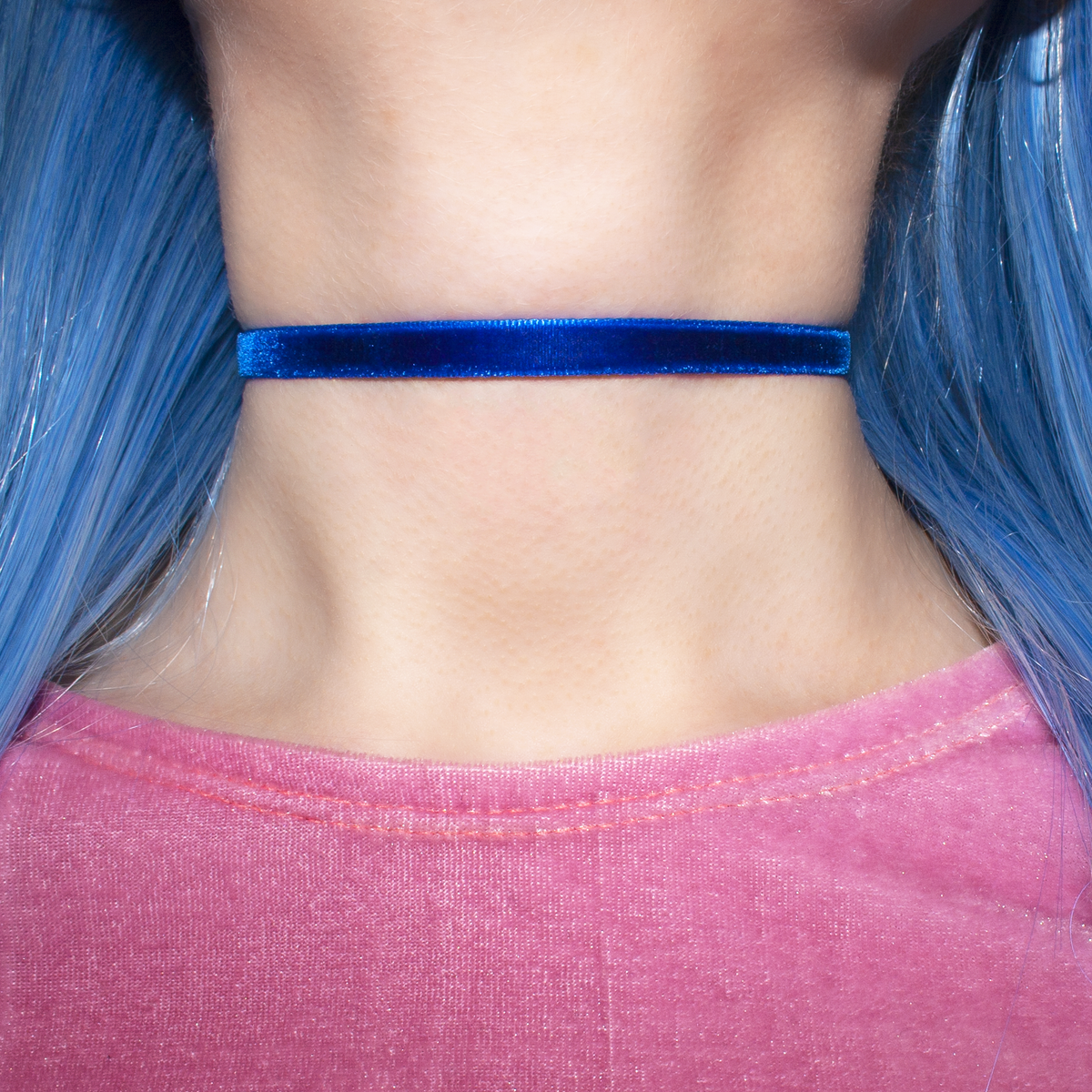 Dark blue deals choker